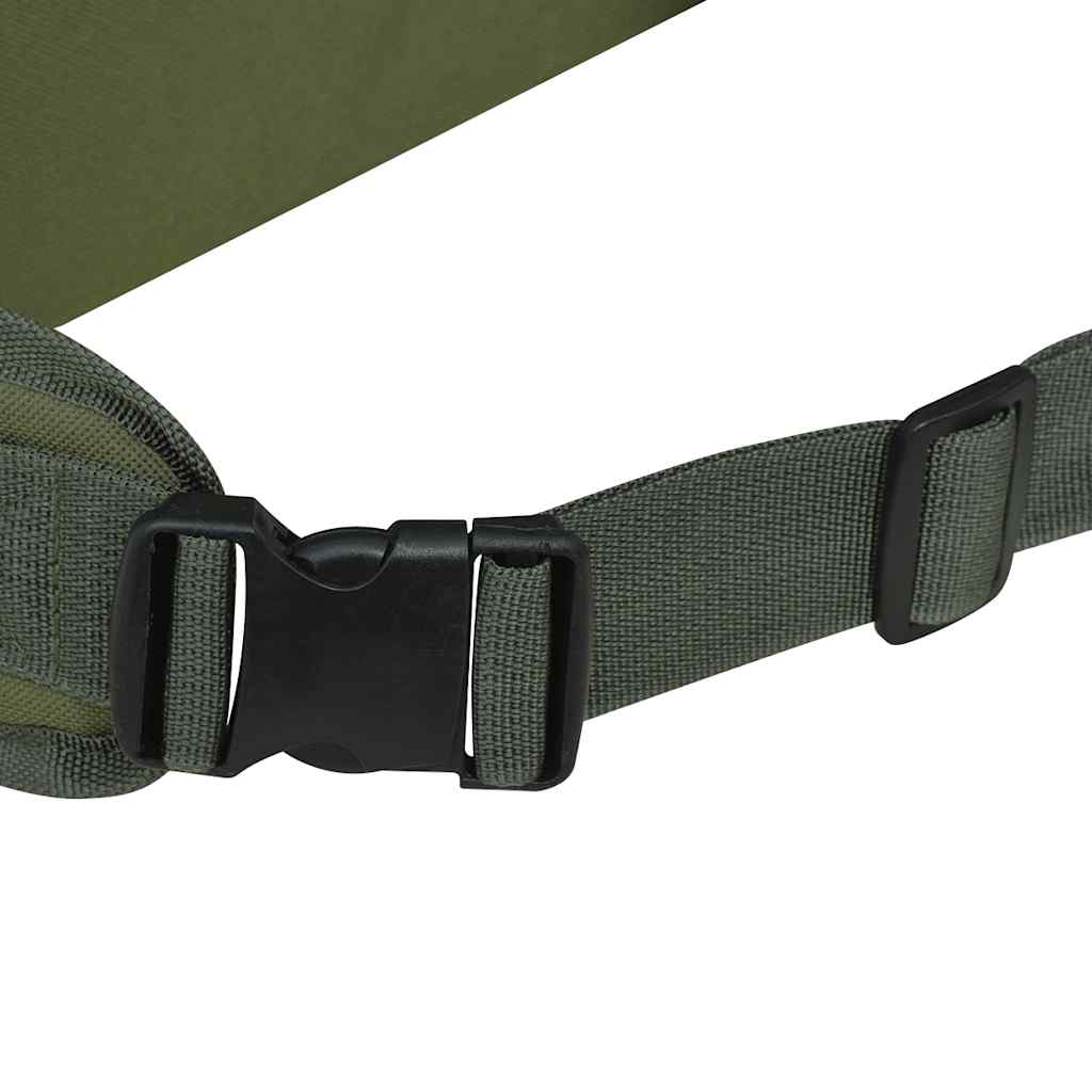 Detail van de verstelbare schouderband met gespsluiting van de vidaXL legerstijl rugzak.