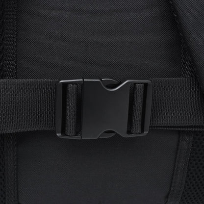Detail van de zwarte sluiting van de vidaXL Hiking rugzak met comfortabele schouderbanden.