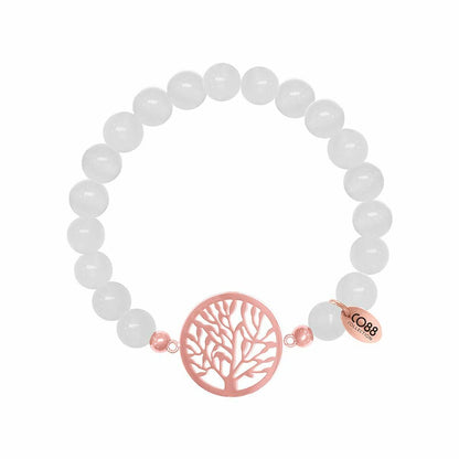 Detail van de CO88 Collection armband met een elegante rosegouden boomdesign en witte kralen.