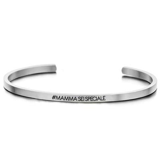 Zilverkleurige CO88 Collection armband voor dames met elegant design en inscriptie.