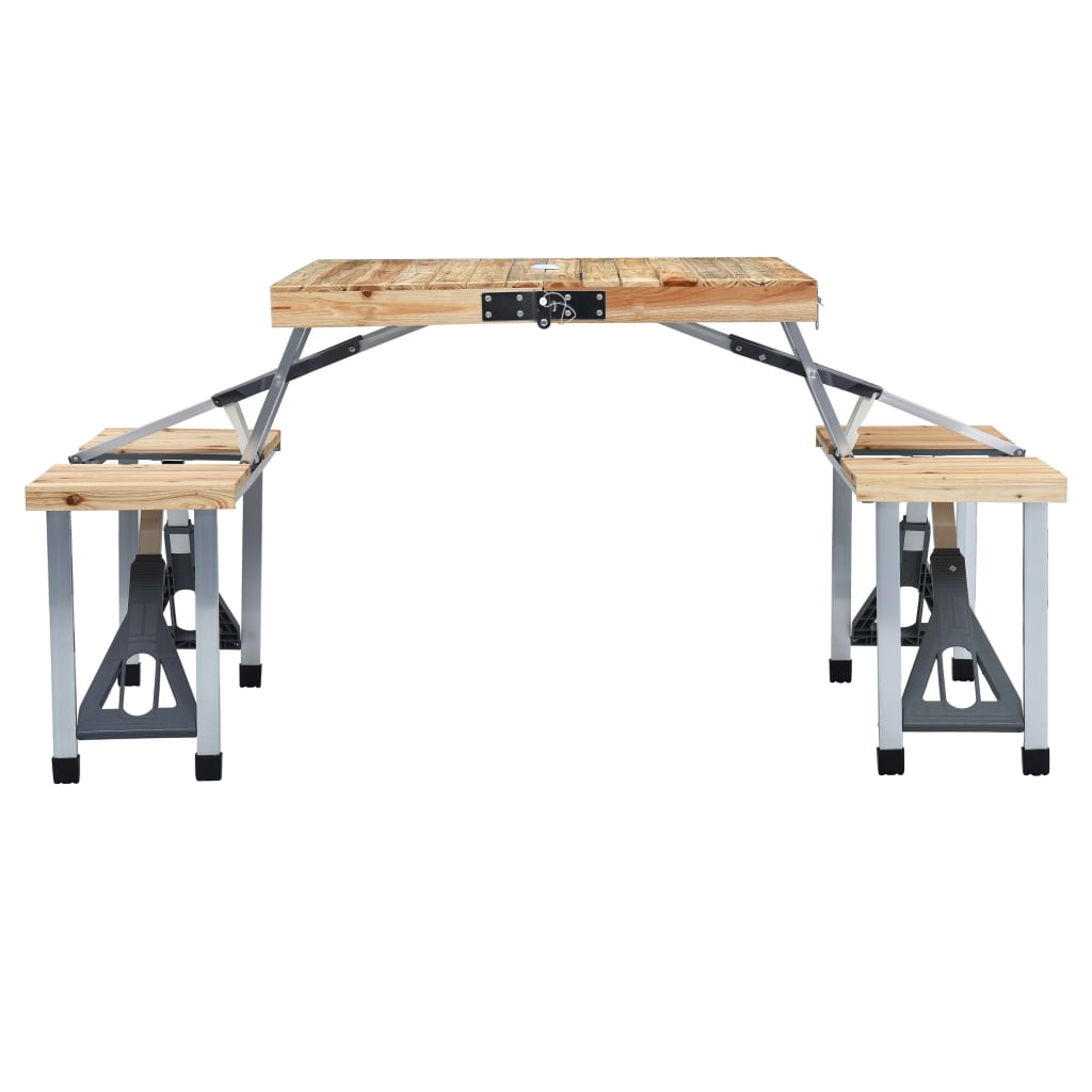 Detail van de vidaXL campingtafel met vurenhouten oppervlak en inklapbare zitjes.
