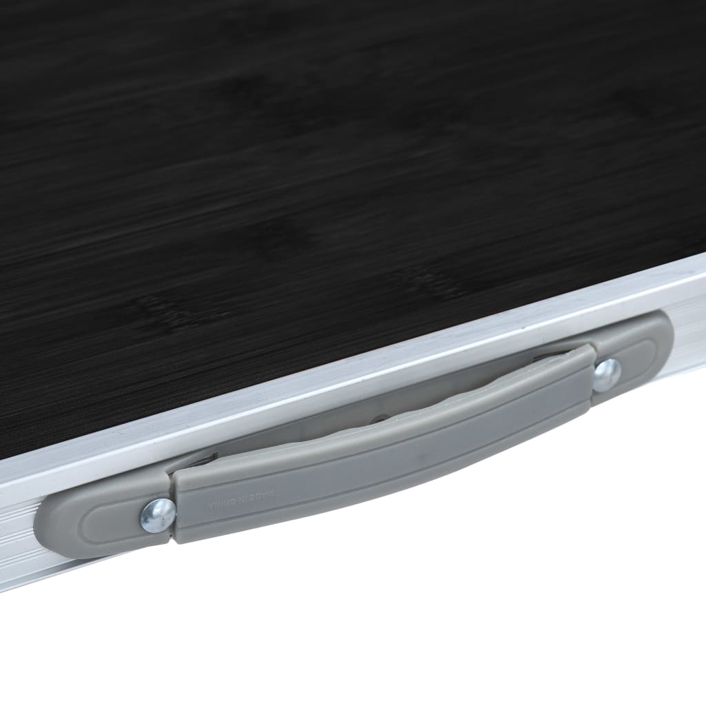 Detail van het grijze handvat van de vidaXL campingtafel, voor eenvoudig transport.