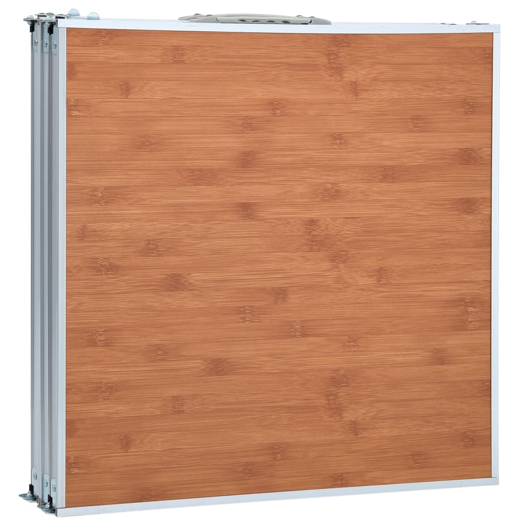 Ingeklapte vidaXL campingtafel met houtlook bovenkant, zijaanzicht.