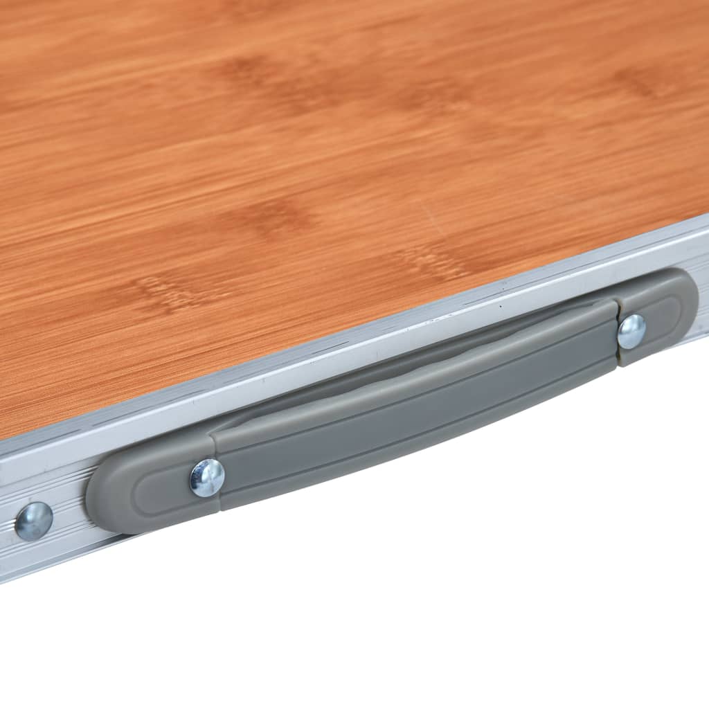 Detail van het draaghandvat van de vidaXL inklapbare campingtafel met MDF tafelblad.
