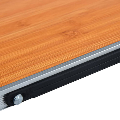 Detail van het houten tafelblad van de vidaXL inklapbare campingtafel.