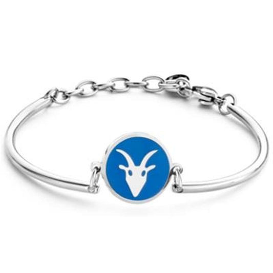 Zilverkleurige CO88 Collection armband met een blauwe schijf en een gewei-ontwerp.
