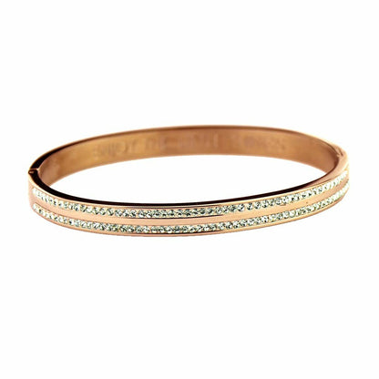 Detail van de CO88 Collection armband in roségoud met glinsterende steentjes.