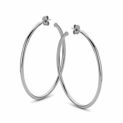 Zilverkleurige CO88 Collection oorbellen met een elegante, ronde vorm en een glanzende afwerking.