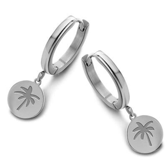 Zilverkleurige CO88 Collection oorbellen met palmboomhanger, elegant en eigentijds ontwerp.