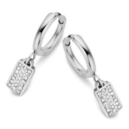 Zilverkleurige CO88 Collection oorbellen met elegante hanger en sprankelende details.