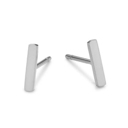 Zilverkleurige CO88 Collection oorbellen met elegante afwerking, recht van voren gezien.