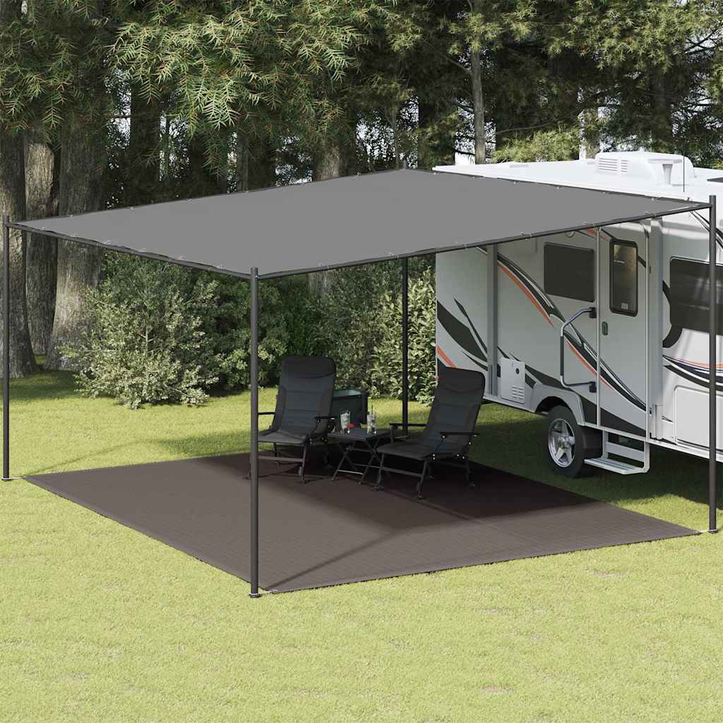Tenttapijt vidaXL 400x500 cm in antracietkleur, geplaatst onder een caravanluifel.