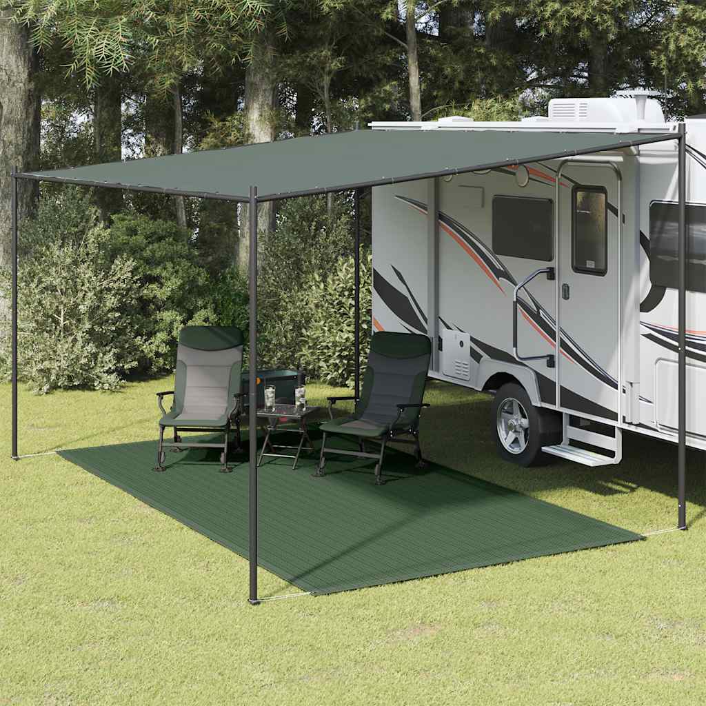 Donkergroen vidaXL tenttapijt van 200x400 cm onder een luifel bij een camper.