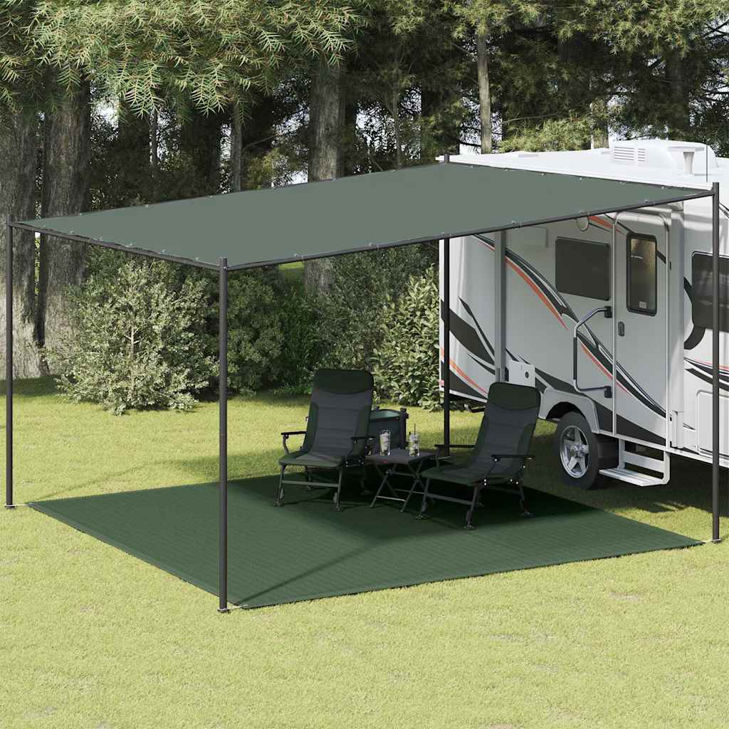 Tenttapijt vidaXL 400x400 cm donkergroen onder een caravanluifel met stoelen.
