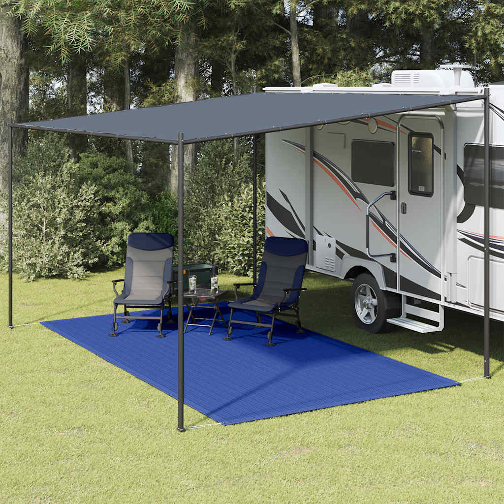 Blauw vidaXL tenttapijt van 250x450 cm onder een caravanluifel met stoelen.