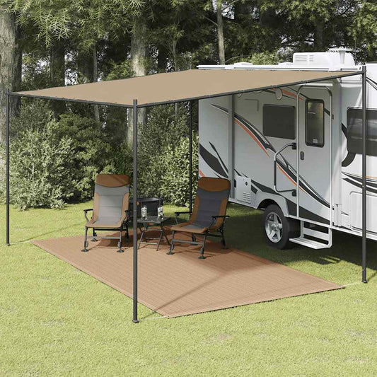 Tenttapijt vidaXL 200x400 cm taupe onder een caravanluifel met stoelen en tafel.