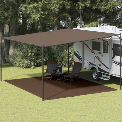vidaXL tenttapijt 400x500 cm bruin, geplaatst onder een caravanluifel met stoelen.