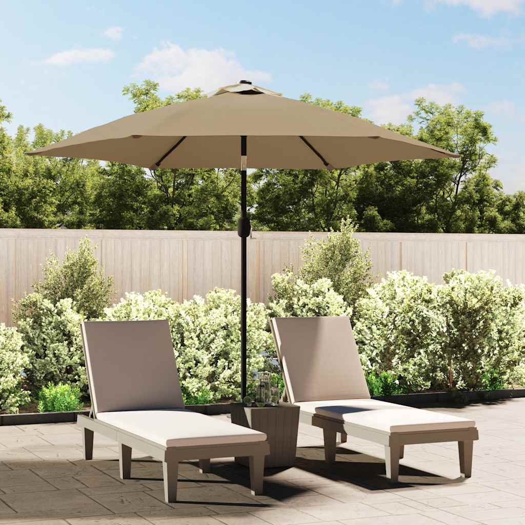 Vervangingsdoek vidaXL parasol 300 cm in taupe, geplaatst boven ligstoelen in een tuin.