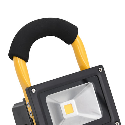 Detail van de ergonomische handgreep van de vidaXL oplaadbare LED-spotlight.
