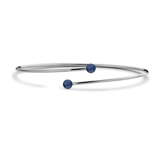 Zilverkleurige CO88 Collection armband met blauwe accentbollen, elegant ontwerp.