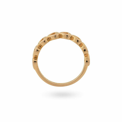 Detail van de 24KAE gouden ring, zijaanzicht met elegante, ronde vormen.