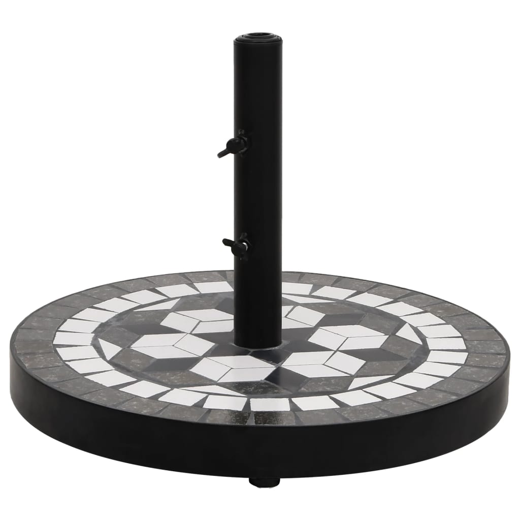 Ronde vidaXL parasolvoet van 12 kg met zwart-witte keramische tegels en verstelbare knoppen.