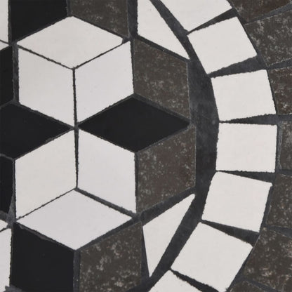 Detail van de keramische tegels van de vidaXL parasolvoet in zwart en wit.