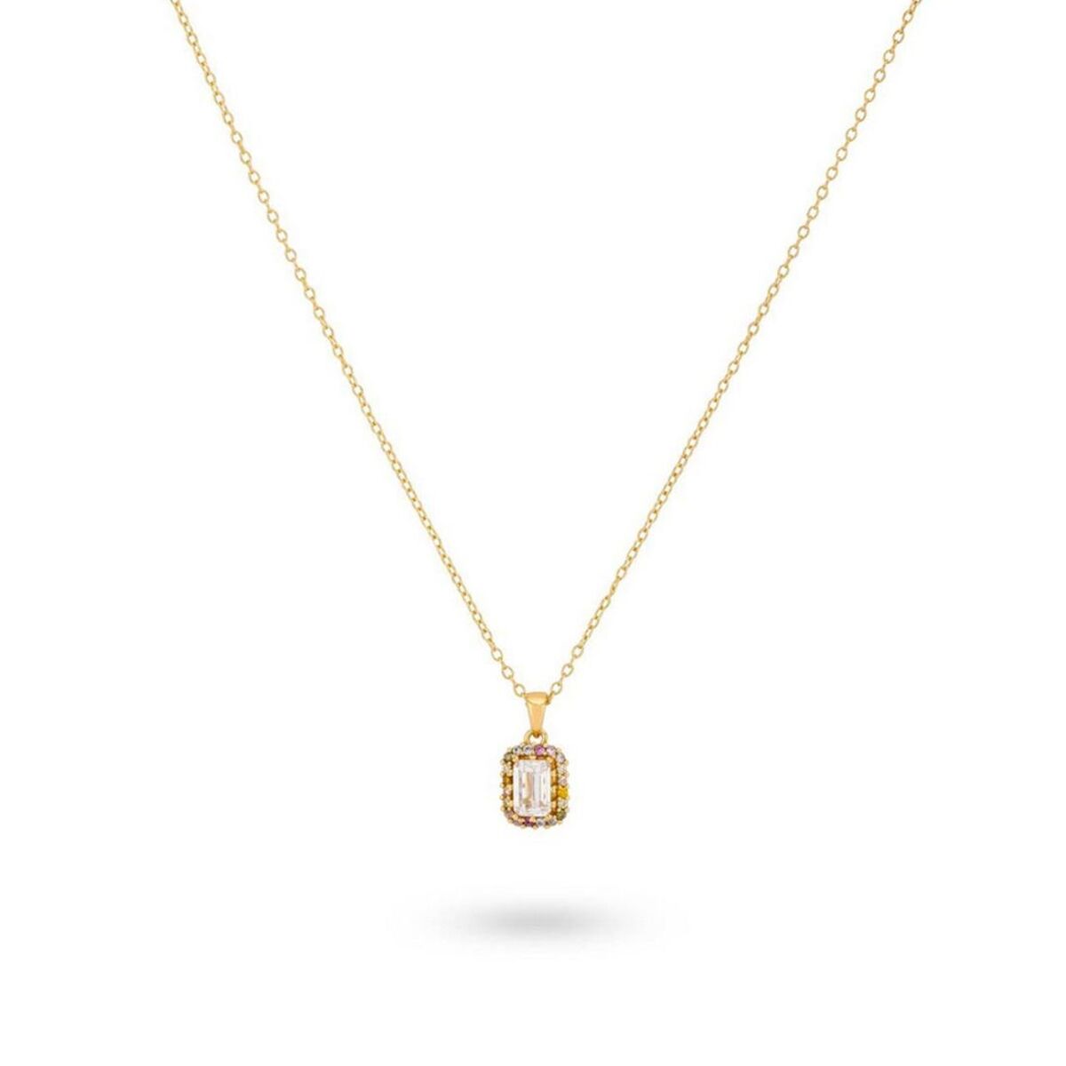 24KAE gouden ketting met een elegant hangertje in een tijdloos design.