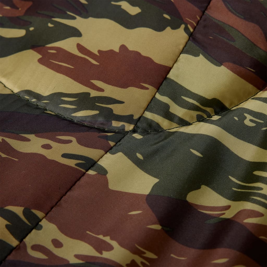 Detail van het camouflagepatroon van de vidaXL slaapzak dubbel, met zichtbare stiksels.