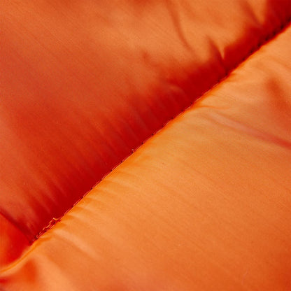 Detail van de oranje binnenvoering van de vidaXL mummie slaapzak voor volwassenen.