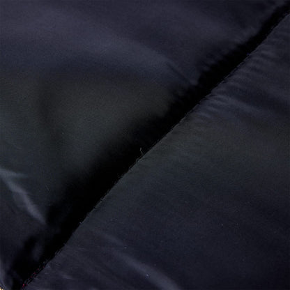 Detail van de zwarte polyester buitenlaag van de vidaXL mummie slaapzak.