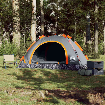 Zijaanzicht van de vidaXL 3-persoons tent in grijs en oranje, opgesteld in de natuur.