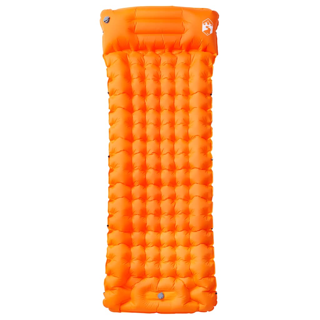Detail van het oranje vidaXL zelfopblazend kampeermatras met een luchtige, gewatteerde structuur.