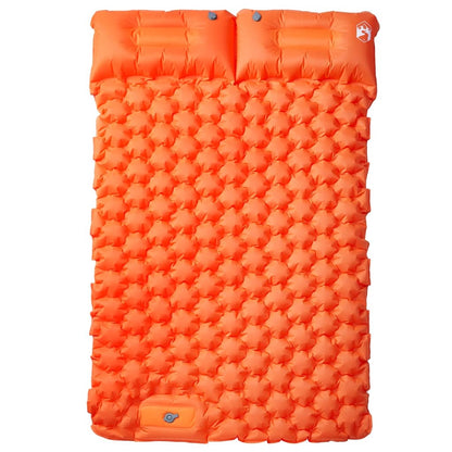 Detail van het vidaXL zelfopblazende kampeermatras in feloranje, met comfortabele kussens.