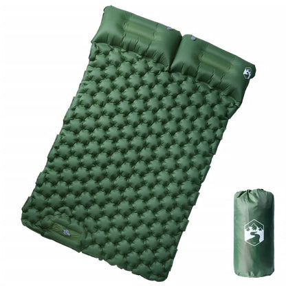 Groen vidaXL zelfopblazend kampeermatras met kussens, liggend op een witte achtergrond.