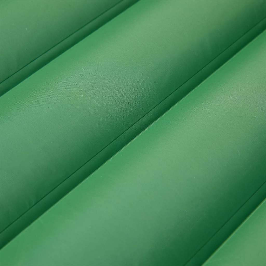 Detail van de groene vidaXL zelfopblazende kampeermatras met gladde bovenkant.