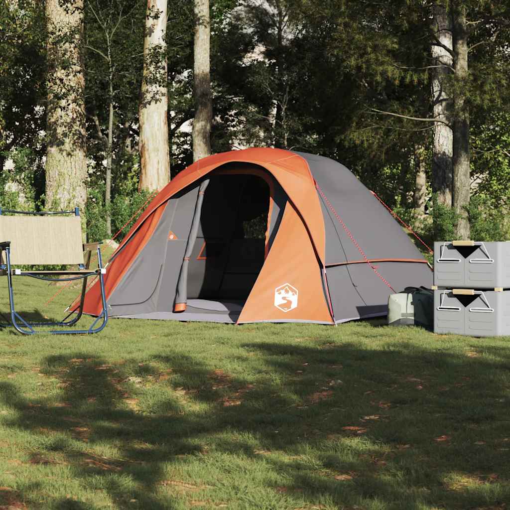 Grijze en oranje vidaXL 6-persoons tent, waterdicht en comfortabel, in een groene omgeving.
