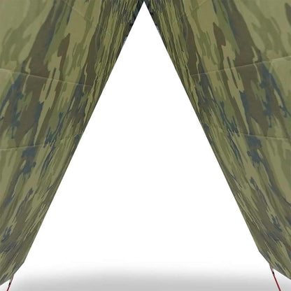 Detail van de camouflage luifel van vidaXL, met zicht op de puntige bovenkant.