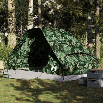 Koepeltent vidaXL 4-persoons in camouflage, volledig waterdicht en stevig opgezet in de natuur.