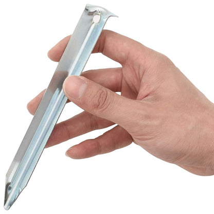 Detail van een gegalvaniseerde vidaXL tentharing van 20 mm, vastgehouden in een hand.