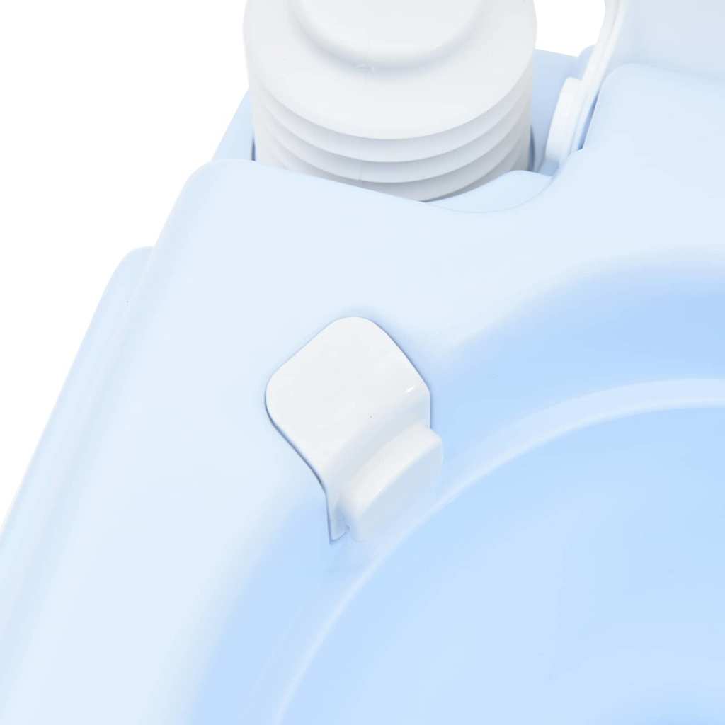Detail van de lichtblauwe vidaXL camping toilet met spoelpomp en handvat.