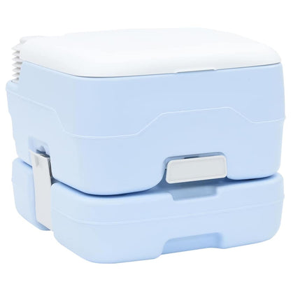 Lichtblauw vidaXL Camping Toilet met witte deksel, compact en draagbaar ontwerp.