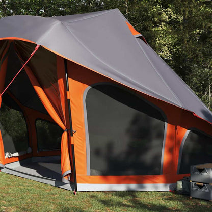 Zijaanzicht van de vidaXL Tipi Tent met grijs en oranje, met grote ramen en een open ingang.
