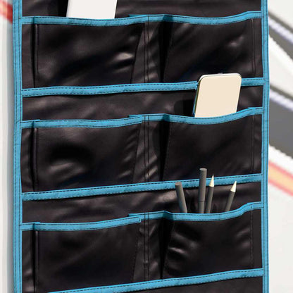 Detail van de vidaXL opslagzak met zwart en blauw, met meerdere opbergvakken voor accessoires.