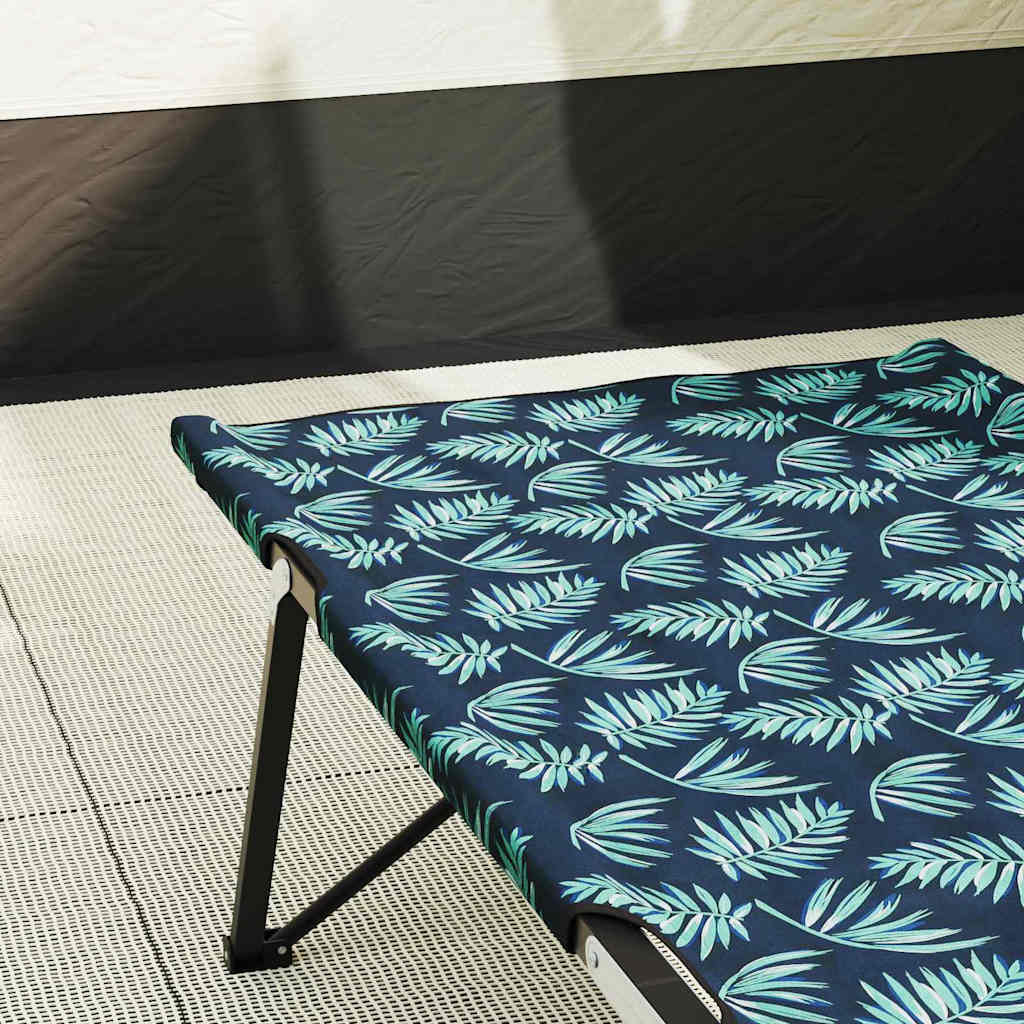 Detail van het vidaXL opvouwbare camping bed met groen bladmotief op de stof.