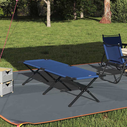 Opvouwbaar vidaXL Camping Bed in blauw, geplaatst op een grasveld met campingstoelen.