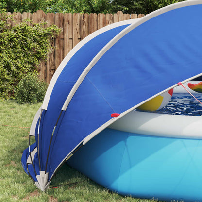 Detail van de blauwe vidaXL Pooldome, met opgevouwen zijkant en zwembad op de achtergrond.