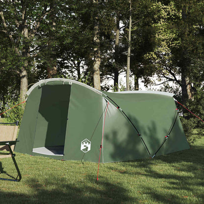 vidaXL Tunnel Tent 4-Person in groen met een afgeronde vorm, geplaatst in een bosrijke omgeving.