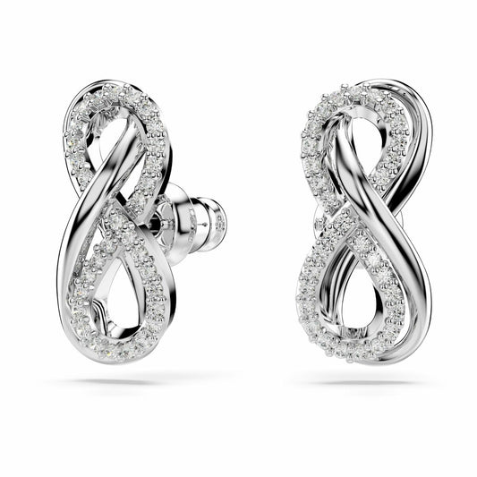 Zilverkleurige Swarovski oorbellen met elegante, vlechtvormige details en sprankelende kristallen.