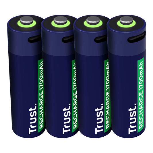 Trust oplaadbare lithium-ion batterijen 25631 in een set van vier, met groene accenten.